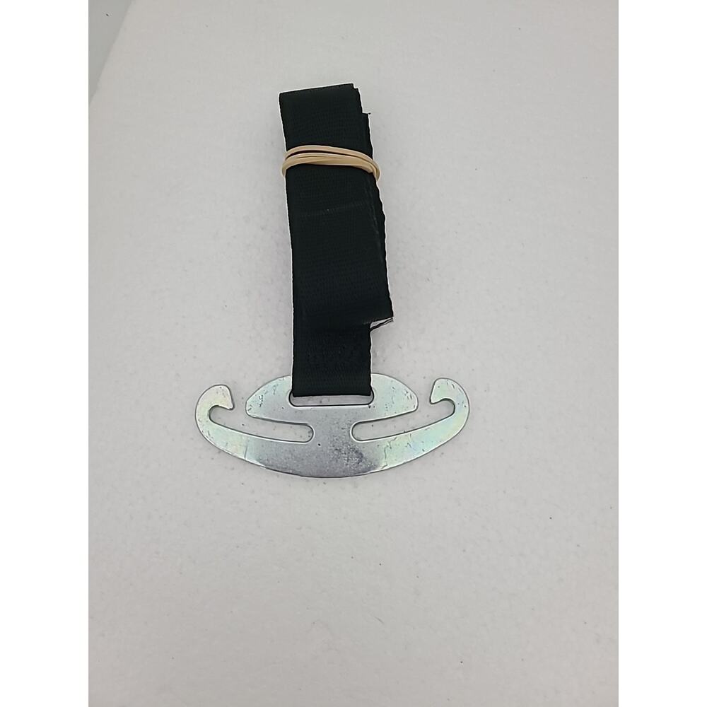 Graco Extend2Fit Seat Belt Strap Metal Adjuster Retainer Fastener Black